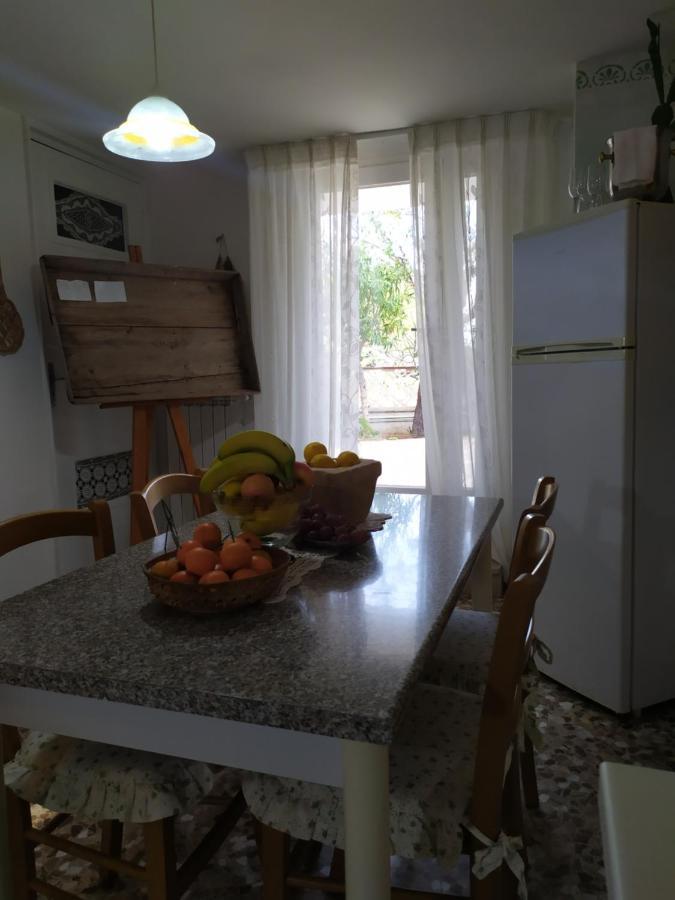 Casa Dei Sospiri Apartment Polignano a Mare Bilik gambar