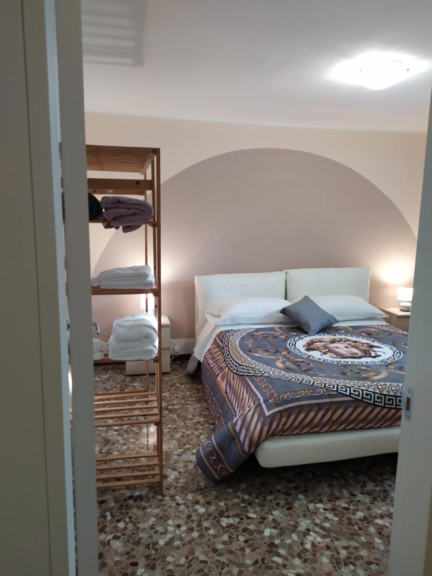 Casa Dei Sospiri Apartment Polignano a Mare Bilik gambar